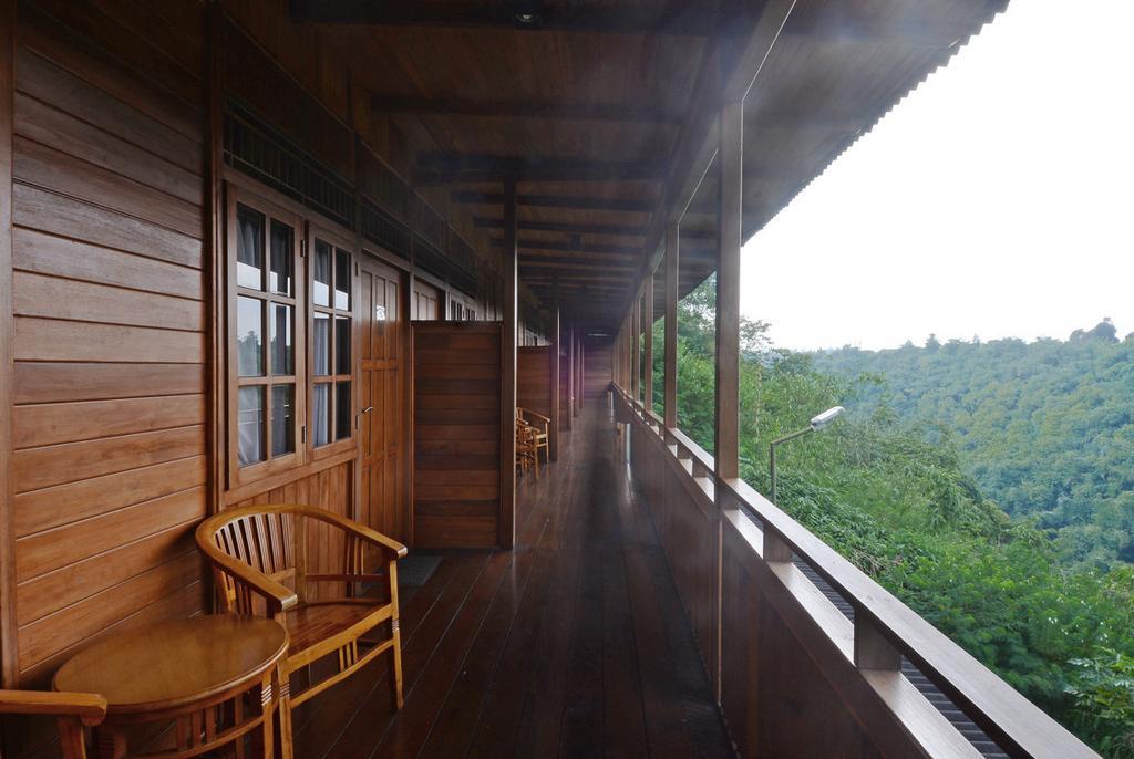 Villa Lemon Lembang Exteriör bild